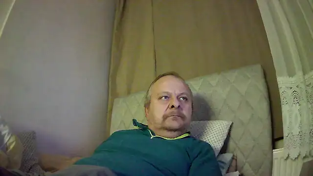 amylrmm1903 online show from 11-30-25, 01:56