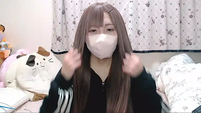 Snapshot of _hiyor_ chatting on 10-31-25, 05:20 hiyor online show from 10-31-25, 05:20