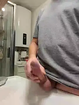 Veinedur online show from 12-30-24, 04:09