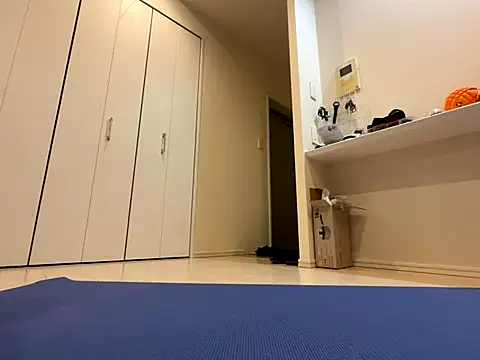 mel  mel online show from 10-19-25, 05:05