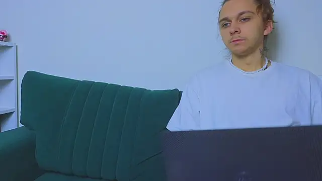 do u know them online show from 04-04-26, 10:00