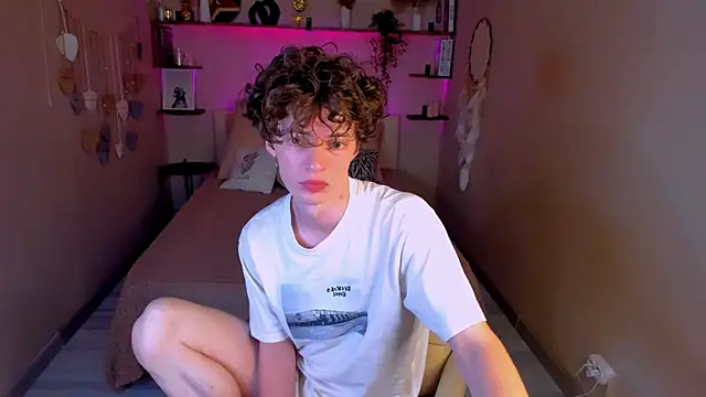 LukeSweet online show from 07-24-26, 10:22