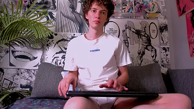 Snapshot of LukeSweet chatting on 05-08-26, 11:03 LukeSweet online show from 05-08-26, 11:03