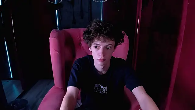 LukeSweet online show from 02-22-26, 04:52