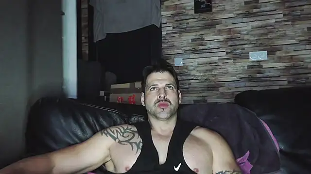 XxBigboybandxX online show from 02-14-26, 06:41