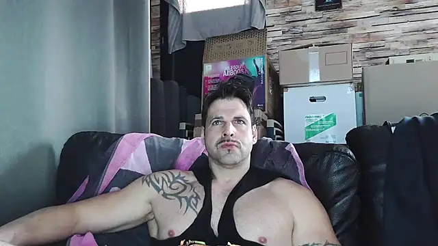 XxBigboybandxX online show from 02-20-26, 03:47