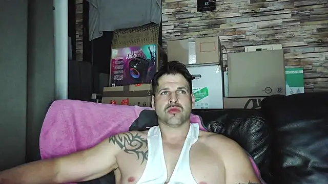 XxBigboybandxX online show from 03-19-26, 07:58