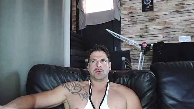 XxBigboybandxX online show from 10-23-25, 03:32