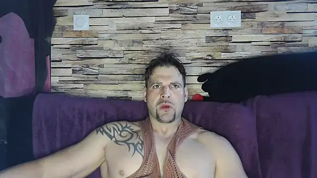 XxBigboybandxX online show from 03-16-25, 08:32