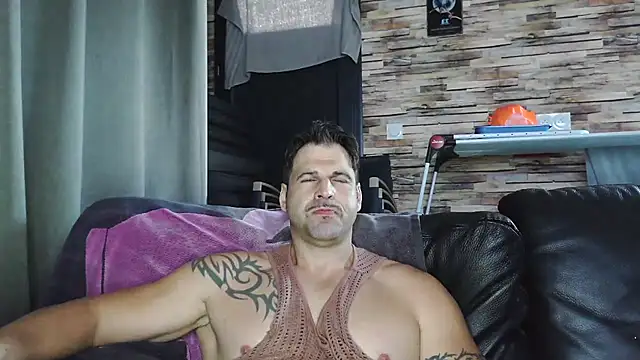 XxBigboybandxX online show from 11-11-25, 10:54