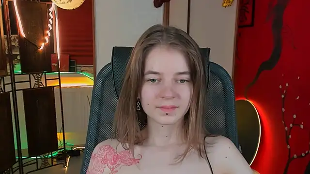 TinaDavil online show from 03-15-25, 04:10