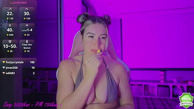 Daisydelicious online show from 10-24-25, 08:46