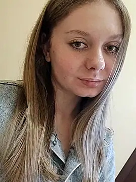 Snapshot of Ekaterina27 chatting on 03-11-25, 07:36 Ekaterina27 online show from 03-11-25, 07:36