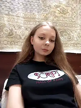 Snapshot of Ekaterina27 chatting on 05-14-26, 07:49 Ekaterina27 online show from 05-14-26, 07:49