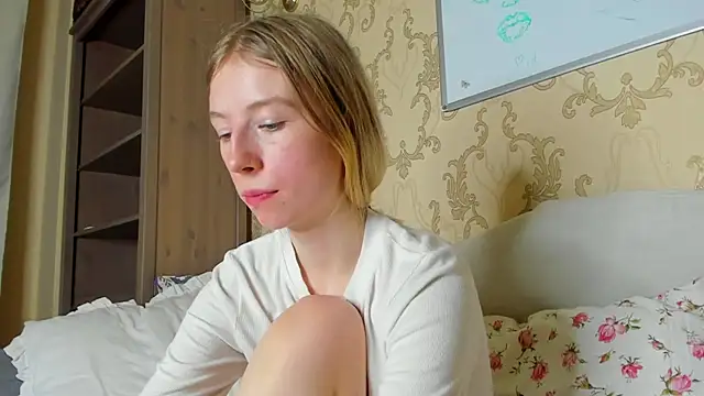 Snapshot of minidivaa_ chatting on 12-30-24, 11:38 minidivaa online show from 12-30-24, 11:38