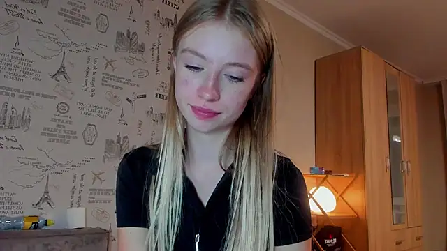 Snapshot of minidivaa_ chatting on 09-12-25, 08:52 minidivaa online show from 09-12-25, 08:52