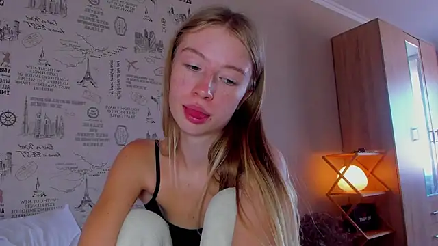 Snapshot of minidivaa_ chatting on 09-24-25, 07:15 minidivaa online show from 09-24-25, 07:15
