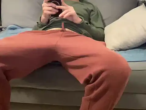 4small4inchlol online show from 01-05-26, 10:02