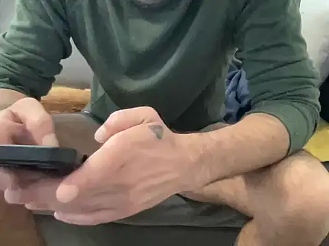 4small4inchlol online show from 03-28-26, 02:51