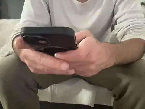 4small4inchlol online show from 03-23-26, 02:39