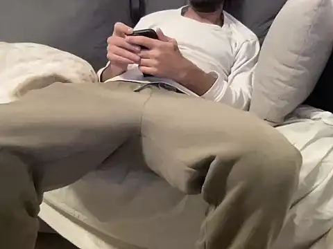 4small4inchlol online show from 02-03-26, 08:25