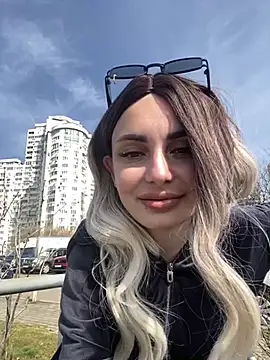 SandraCarter online show from 03-09-25, 10:19