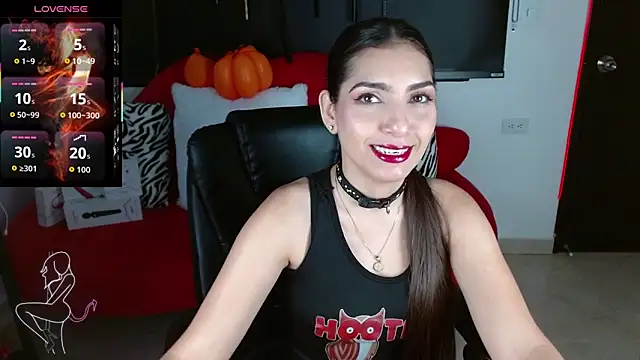 Carolaine69  online show from 10-02-25, 01:36