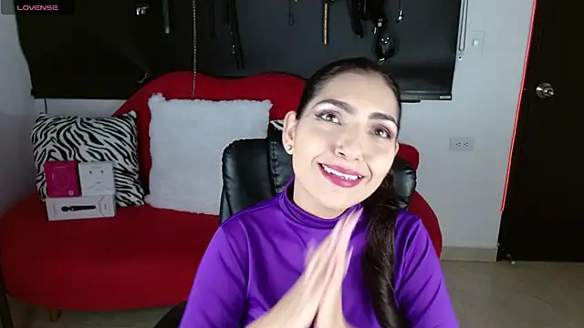 Carolaine69  online show from 11-25-25, 01:22