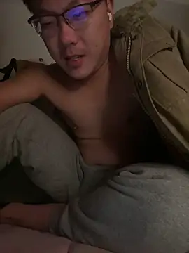 YoY-man online show from 12-29-24, 05:44