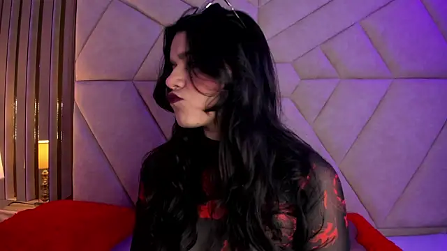 ValerieKay  online show from 11-22-25, 01:54