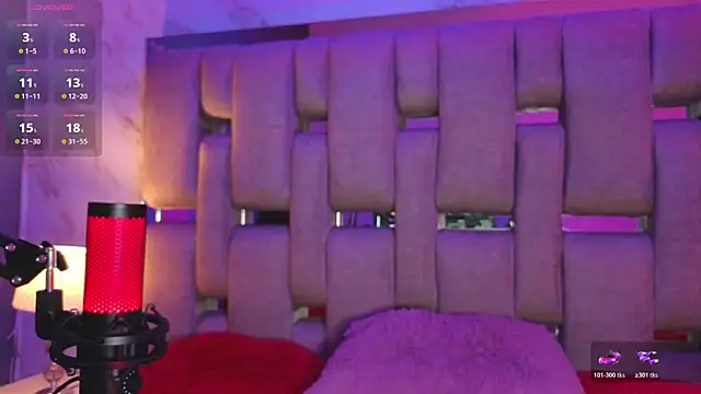 Snapshot of ValerieKay_ chatting on 06-03-26, 02:33 ValerieKay online show from 06-03-26, 02:33