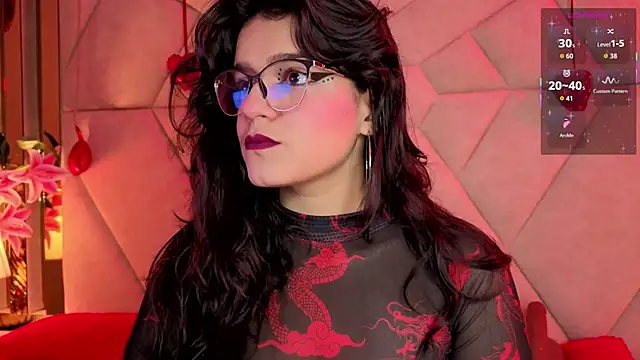 Snapshot of ValerieKay_ chatting on 02-08-26, 02:15 ValerieKay online show from 02-08-26, 02:15