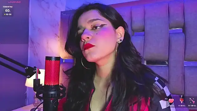 Snapshot of ValerieKay_ chatting on 06-03-26, 01:56 ValerieKay online show from 06-03-26, 01:56