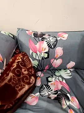 beautiful himanshi2 online show from 12-16-25, 05:44