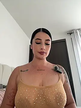 Libia James online show from 06-22-26, 10:07