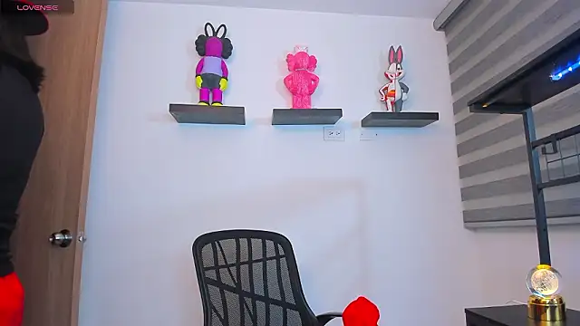 Gangster Girl online show from 02-10-26, 11:15