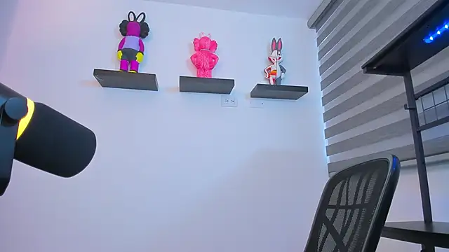 Gangster Girl online show from 09-26-25, 05:20