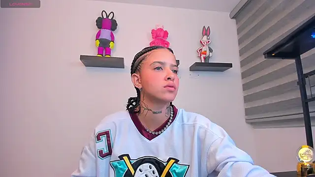 Gangster Girl online show from 04-08-26, 11:50