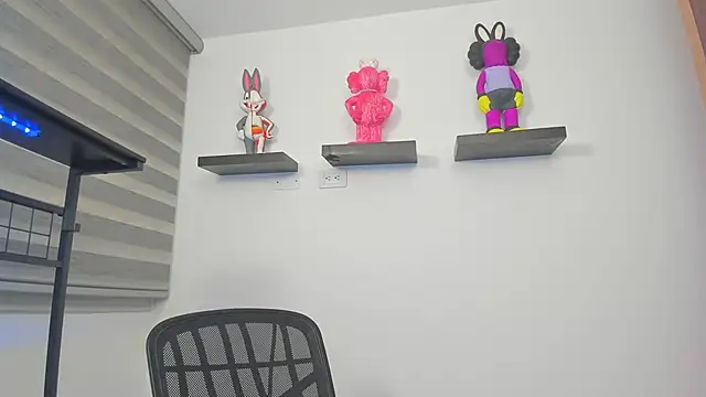 Gangster Girl online show from 05-14-26, 05:04