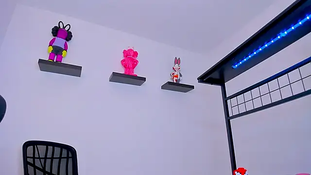 Gangster Girl online show from 09-10-25, 12:42