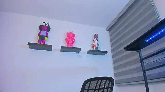 Gangster Girl online show from 11-22-25, 12:32