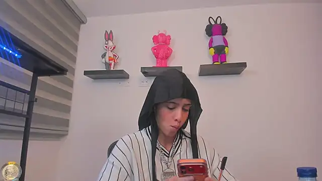 Gangster Girl online show from 05-25-26, 06:45