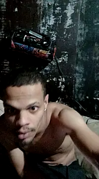 Snapshot of Pirocade22 chatting on 12-12-24, 02:48 Pirocade22 online show from 12-12-24, 02:48