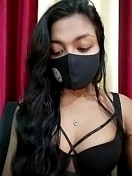 Snapshot of Myra-sen chatting on 11-19-25, 01:44 Myra-sen online show from 11-19-25, 01:44