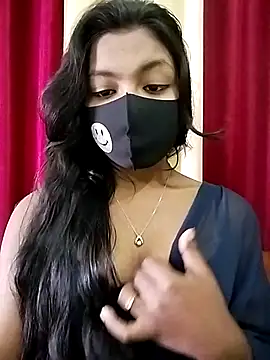 Snapshot of Myra-sen chatting on 12-15-25, 03:56 Myra-sen online show from 12-15-25, 03:56