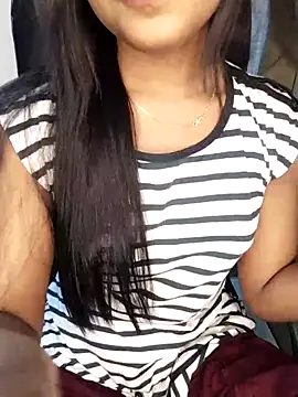 Snapshot of Myra-sen chatting on 03-12-26, 08:13 Myra-sen online show from 03-12-26, 08:13