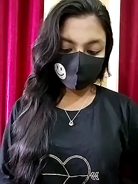 Snapshot of Myra-sen chatting on 12-16-25, 04:06 Myra-sen online show from 12-16-25, 04:06