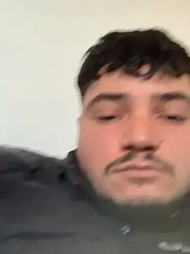 Snapshot of nik99xxx chatting on 01-12-25, 08:14 nik99xxx online show from 01-12-25, 08:14