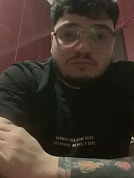 Snapshot of nik99xxx chatting on 01-15-25, 08:16 nik99xxx online show from 01-15-25, 08:16