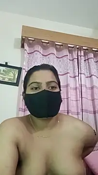 Snapshot of Amisha-2 chatting on 05-15-26, 06:06 Amisha-2 online show from 05-15-26, 06:06